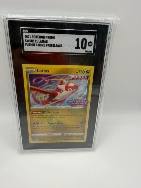 Latias SWSH171 — 2021 Pokémon Promo Fusion Strike Prerelease SGC 10