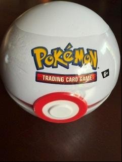 Pokémon Premier Ball Tin